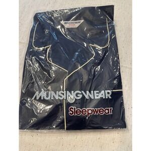 Munsingwear Sleepwear Pajamas Navy Mens Medium PJ Set NEW casual